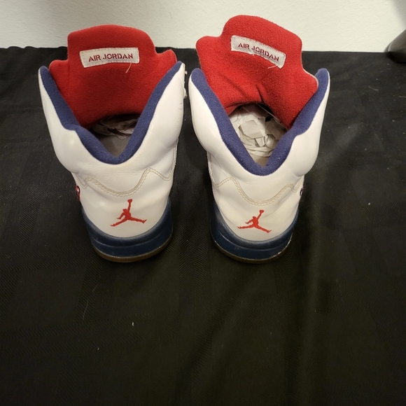 Patent Nike Air Jordan 5 Retro with reflective tongue - Picture 5 of 8